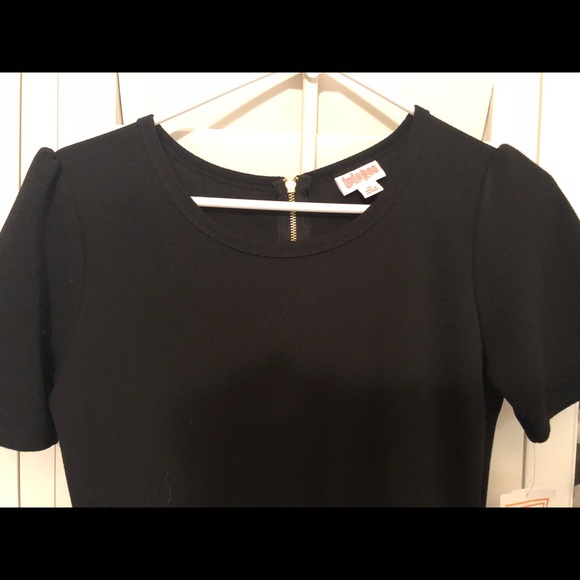 Lularoe Amelia - Picture 3 of 5